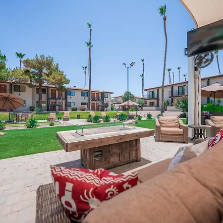 245 Fully Furnished 1Br Suite-Pet Friendly